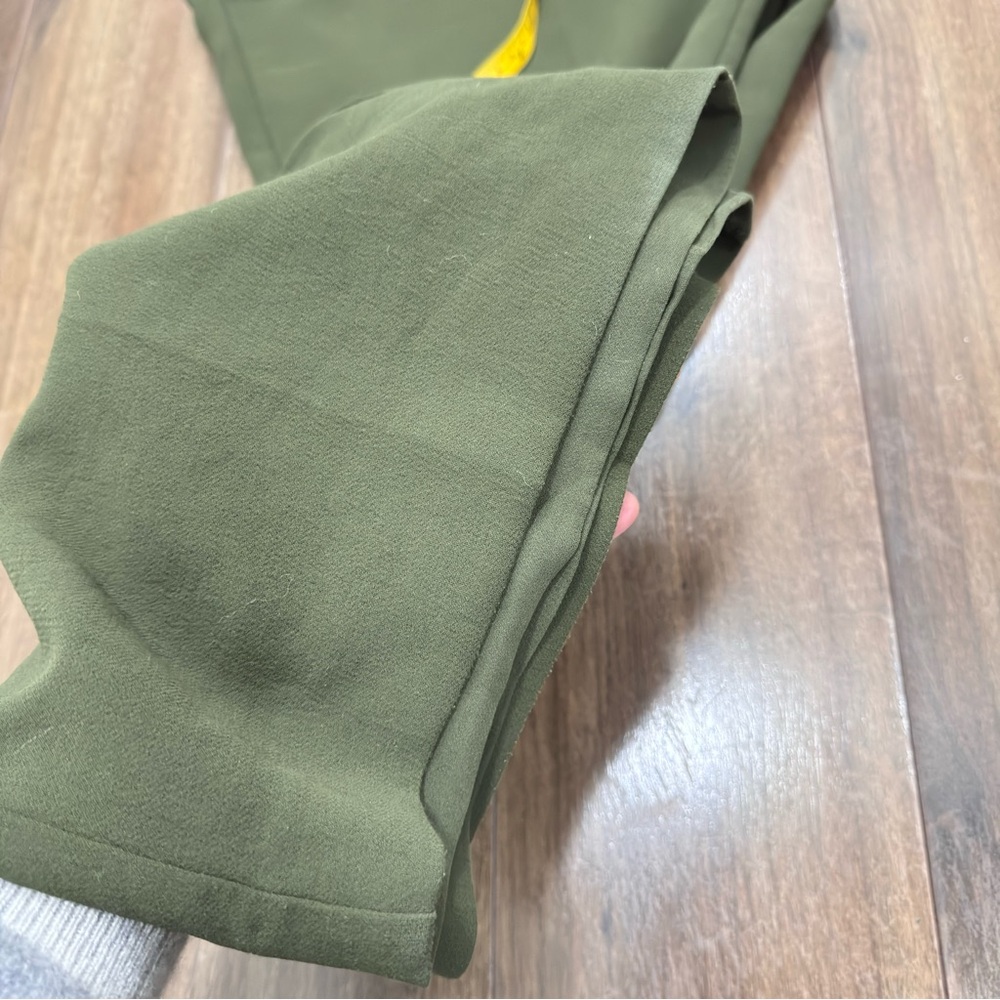 Wilfred Olive Green Wide-Leg Pants with Belt size 10 tall with inseam 33” - Picture 9 of 11